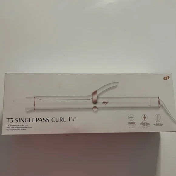 T3 SinglePass Curl Professional Curling Iron Ceramic Long Barrel